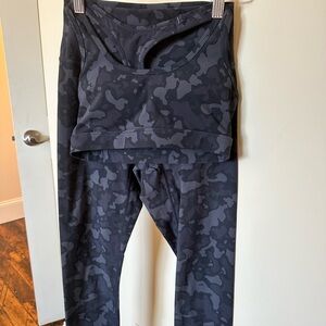 Camo 2 piece workout set